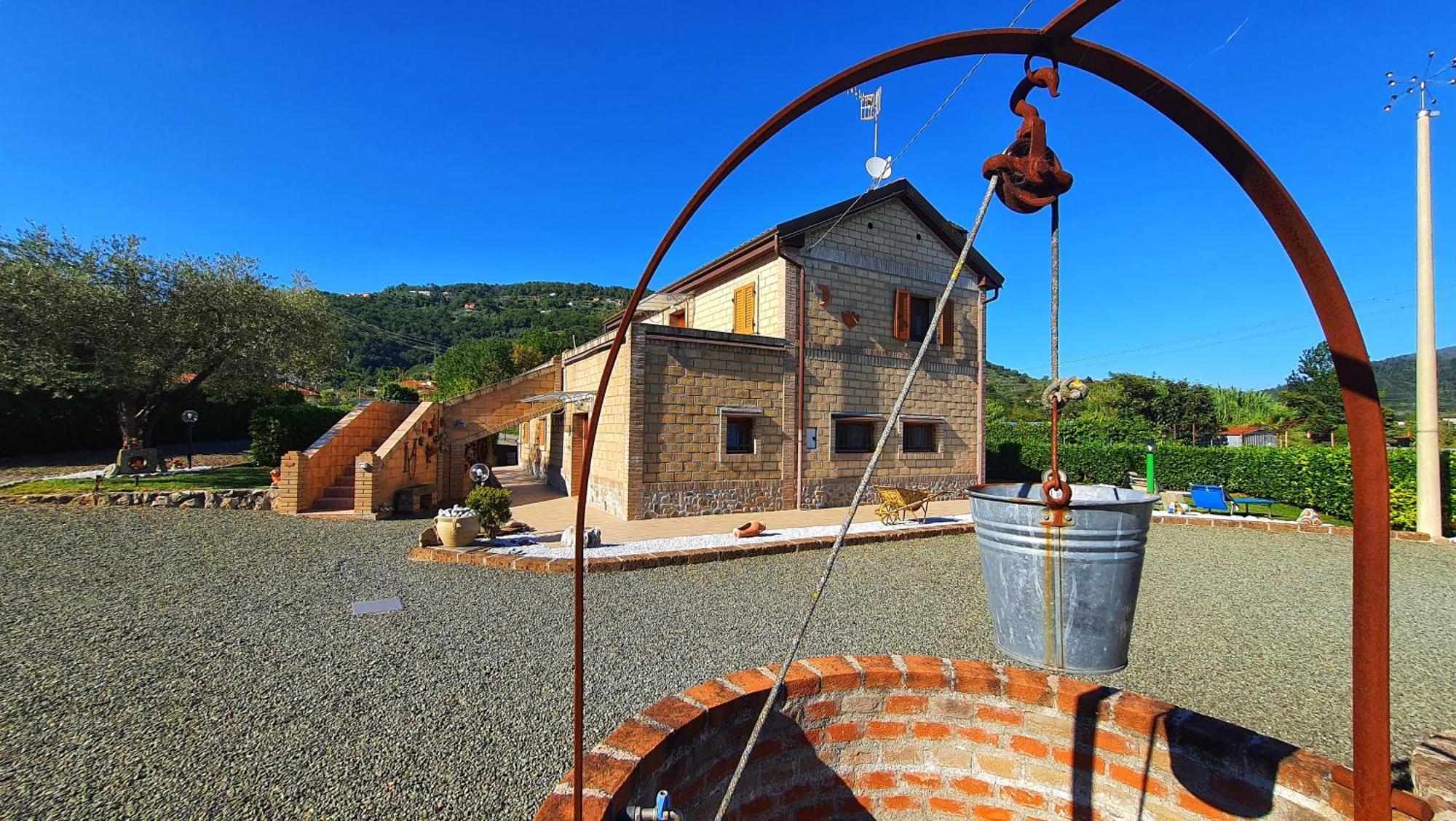 Spicchio Di Luna - Casa Vacanze Albiano Magra 外观 照片
